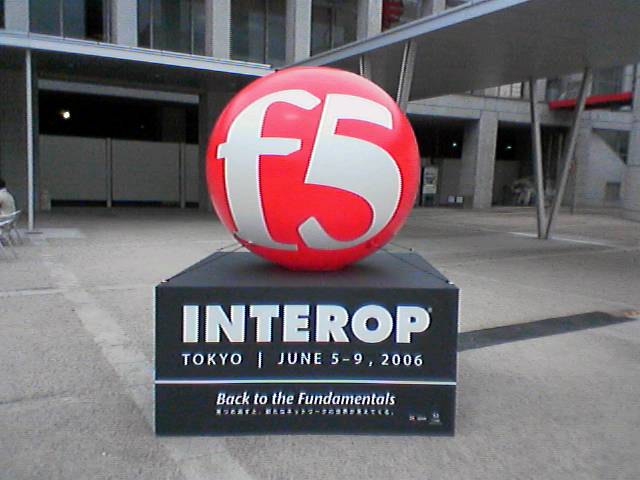 ../../../../_images/200608_INTEROP.jpg