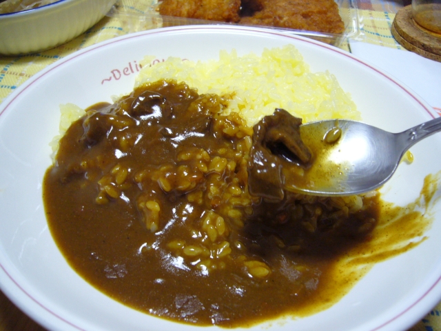 ../../../../_images/20070225_kumacurry.jpg