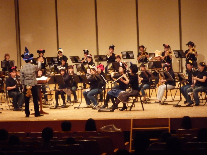 ../../../../_images/20091108_brass.jpg